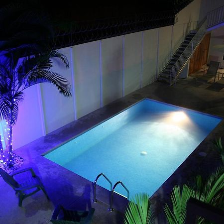 Tuanis Aparthotel Jacó Rum bild
