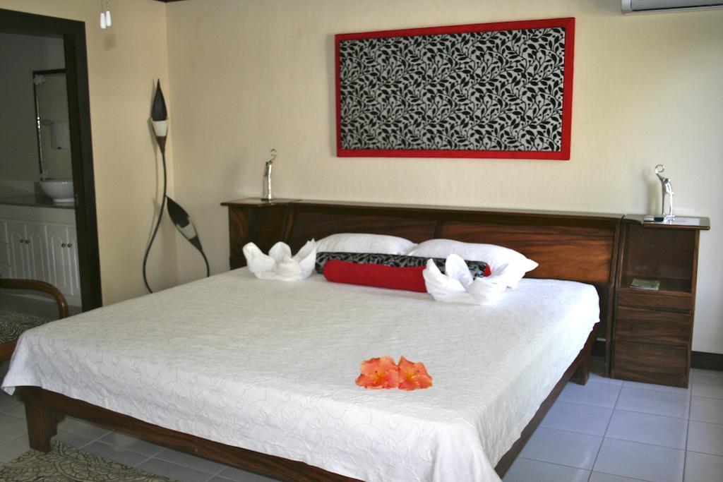 Tuanis Aparthotel Jacó Exteriör bild