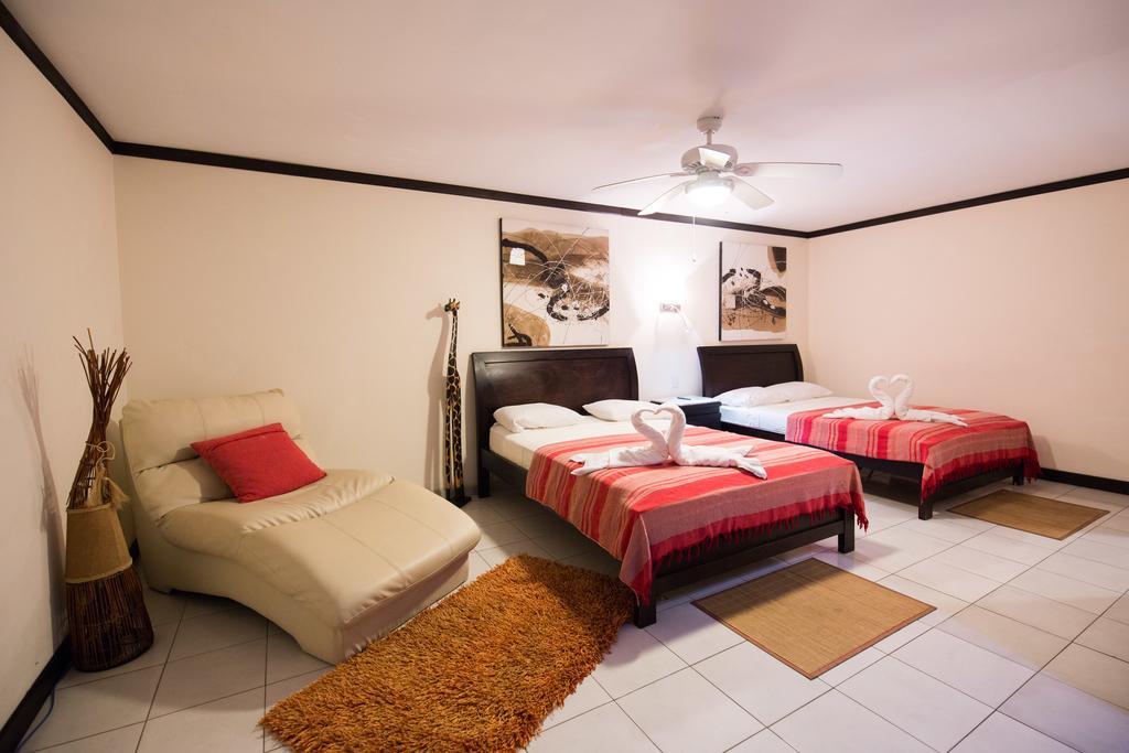 Tuanis Aparthotel Jacó Exteriör bild